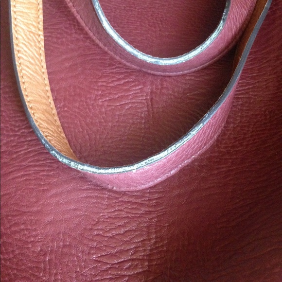 Tote - Picture 6 of 8